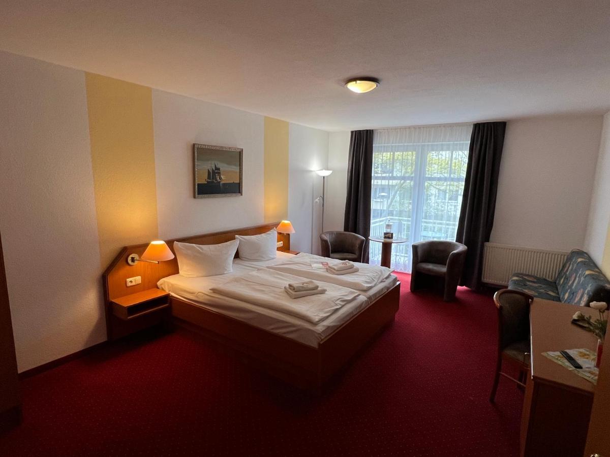 Hotel Poseidon Ostseebad Kühlungsborn Buitenkant foto